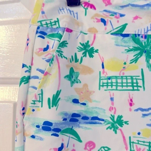 NWOT Women’s Aryeh Nylon & Spandex Bermuda Shorts Size Medium - Picture 5 of 8